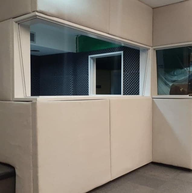 JGSOUNDPRO's tweet photo. Nuevos Proyectos @economia_arg
Sala de Audio y Multimedia / Audio Profesional y Video Multipropósito !! Gracias por la Confianza Ministerio de Economía #audio #multimedia #grabaciones
JG Sound Pro https://t.co/GVt0Ibb7c8