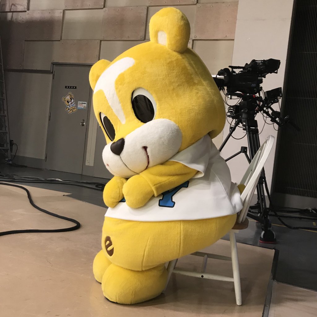 niigata_1ban's tweet photo. 今日の #新潟一番 の告知

◆中継は「上越あるるん村」から美味しいもののオンパレード！🎉
◆#負けないニイガタ は10.23 #中越地震 の日に行われた山古志の子どもたちと鼓童(@KodoHeartbeat)の共演…その想いに迫る
◆清野さん(@petit_vege)のイッピンは鶏つくねと根菜の甘酢炒め

15:48〜生放送！ https://t.co/H5gMXimSLL