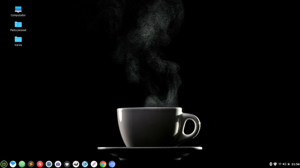 geleiap's tweet image. Uma renovada no sistema e na área de trabalho. 

.
#linux 
#linuxmint 
#linuxmint20 
#linuxmintcinnamon