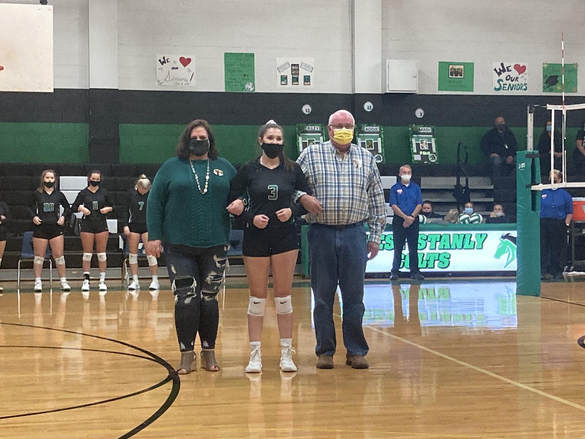 WSHSathletics's tweet photo. Outstanding Senior Night victory over Anson. Great to be able to recognize three special student-athletes from our @WSHSVolleyball2 team: Addie Barbee, Riley Barbee and Madison Kee. These three have played a role in 58 varsity volleyball wins (and counting) over their 4 years. https://t.co/IXjY8HCSCn
