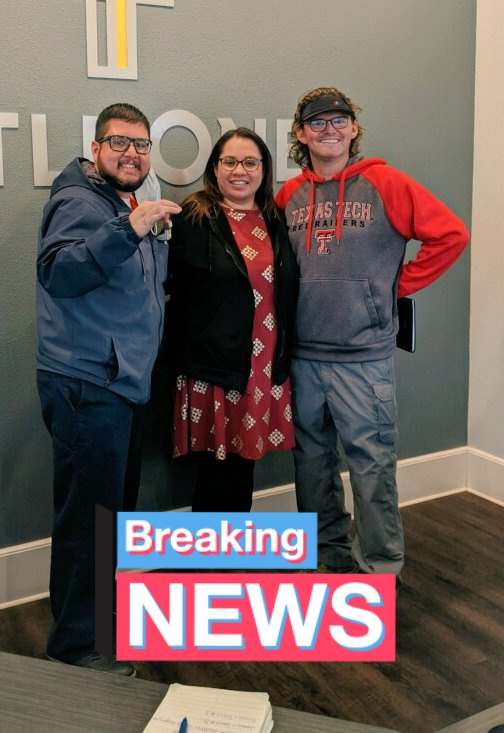 justin_custom's tweet photo. Thank you @RebeccaBotello2 and Family for letting me help with your dream home. #jmmartinhomes #customhomes #slatontx https://t.co/vCmyaHyD9o