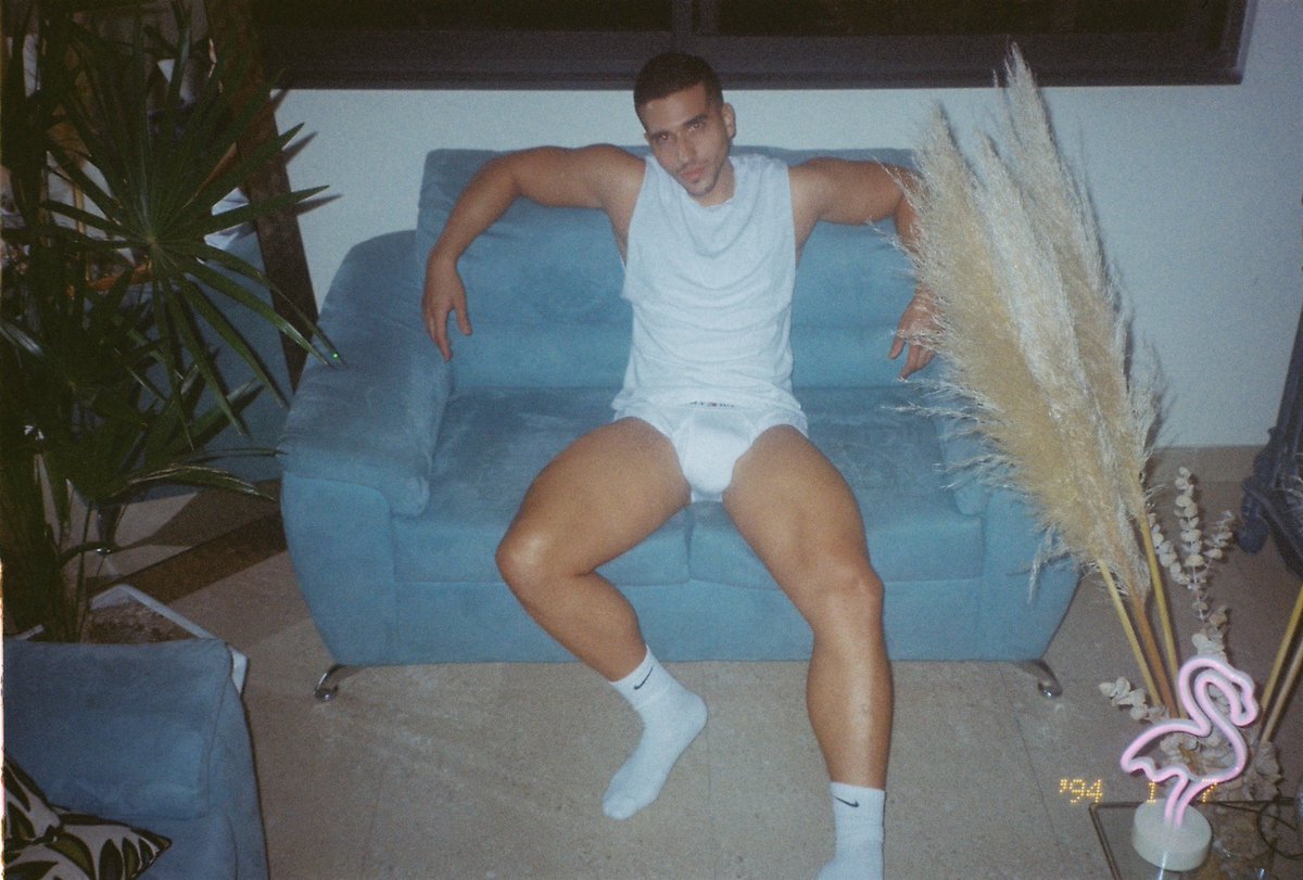 dongolightly's tweet image. 🥱