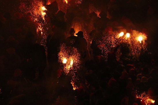 cultura_cat's tweet photo. 🎉Avui fa 15 anys la @UNESCO va declarar a #París #laPatum de #Berga com a Patrimoni Oral i Immaterial de la Humanitat 

🎆Des del 1983 és Festa patrimonial d’interès nacional @gencat @cultpopular_cat 

#Patum #PatrimoniHumanitat #Berga #Berguedà 
@AjuntamentBerga
@lapatum https://t.co/G56LRh6NjA