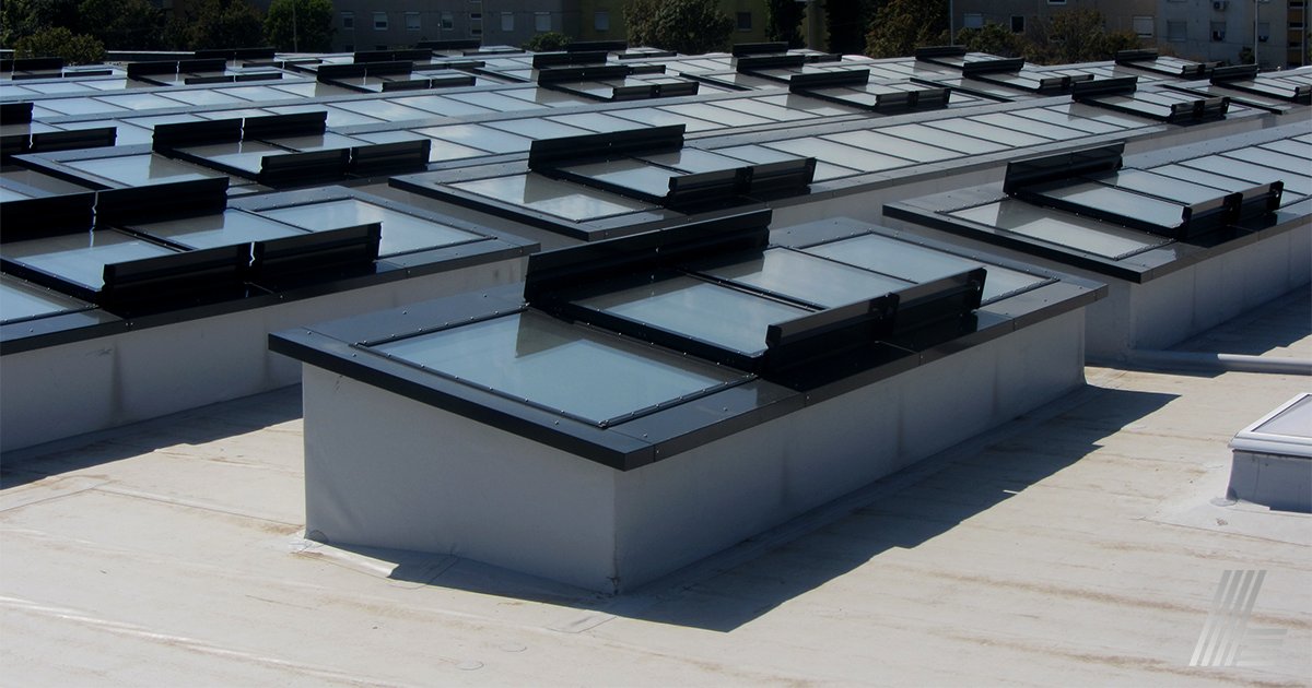 LAMILUX1's tweet photo. In Szeged, Hungary, 25 LAMILUX Glass Roofs PR60 were installed as a shed construction on a new sports facility in addition to several rooflight domes.
#LAMILUXworldwide #daylightsystems #glassroof #individual https://t.co/F39lZXLdnh
