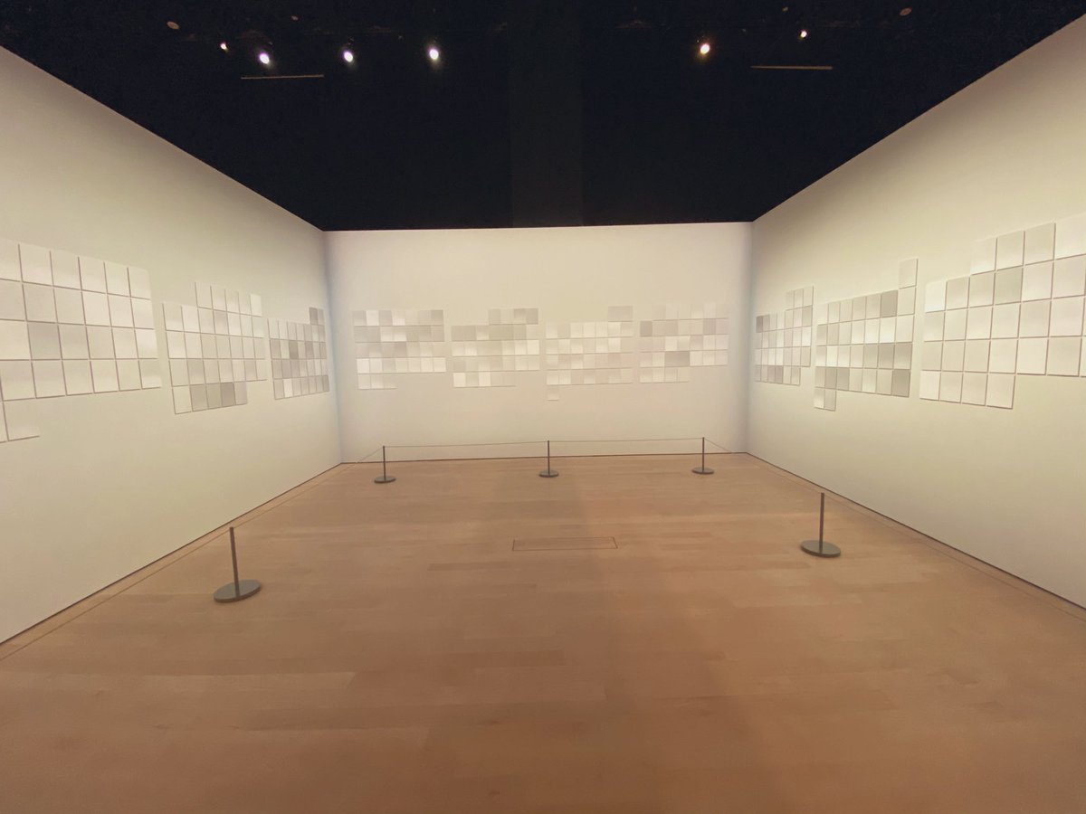 Margins: drawing pictures of home by <a href="/sipf/">SG Intl PhotoFest</a> at <a href="/ArtSciMuseum/">ArtScience Museum</a>, presents the work of 15 contemporary photographers who reflect on topics important to Singapore today, particularly urgent during these uncertain times.

<a href="/zakariazainal/">Zakaria Zainal</a>