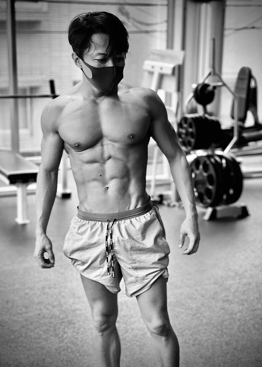 西川貴教 本日から Best Body Japan 日本大会 に向け始動します 滋賀大会では 有名人だから下駄履かせてもらってる と揶揄されるのが嫌だったんので無告知でエントリーしましたが 今回は真正面から挑みます 応援よろしくお願いします j 西川貴教 本日から Best Body Japan 日本大会 に向け始動します 滋賀大会では 有名人だから下駄履かせてもらってる と揶揄されるのが嫌だったんので無告知でエントリーしましたが 今回は真正面から挑みます 応援よろしくお願いします j