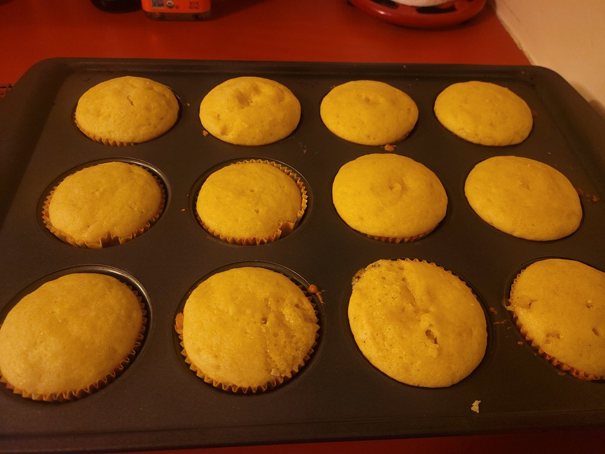 kate_manne's tweet photo. Batch 1; batch 2; batch 3 #baking2020 #kitchendisaster π€¦ββοΈπ€·ββοΈ https://t.co/eUKMsQf5mi