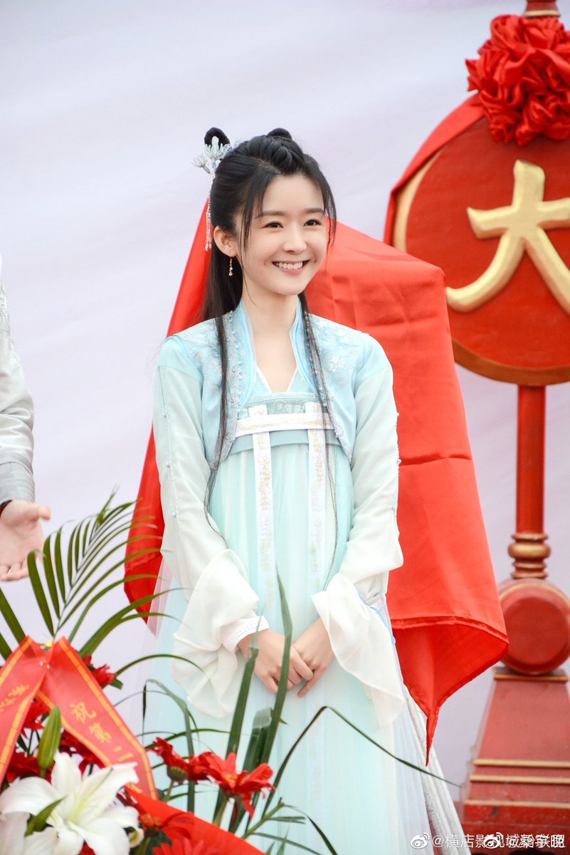 SSongyiren's tweet photo. 🥰🥰 https://t.co/A9sFxdWpua