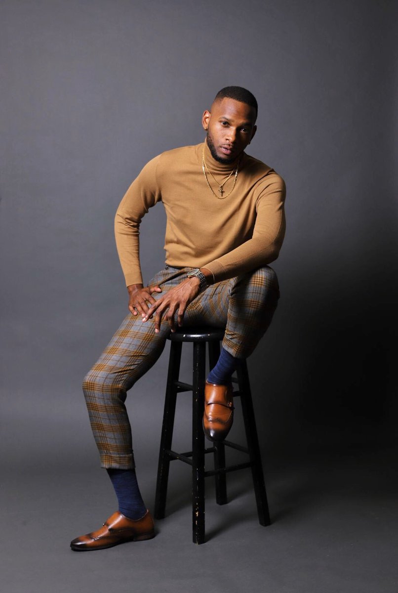 RealJevonMack's tweet photo. Showin up to every problem lookin like the Solution. 💼
Photographed by @xTranquil
#BlackPhotography #BlackFashion #Actor
#MensFashion #GQ #Dapper #MensWear #Style #Gentlemen #MACKStyles #London #Paris #Fashion https://t.co/2G8iyWXMDd