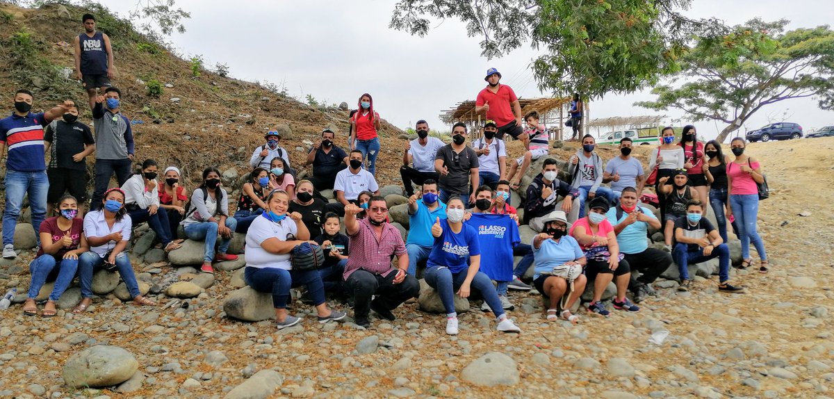 LindaSandovalp's tweet photo. Cultiva un camino de esfuerzos y cosecharas una vida de resultados.

De esas fotos bonitas. 📷 https://t.co/UXl6vgM9qa