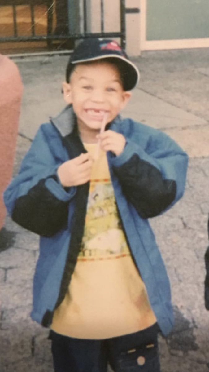 yaeying_'s tweet photo. iβll give the money fuck the fame all the jewels all the hoes all the clothes and all the shoes just for my niggas back but i know iβll never get em back ππ #LLJ18π https://t.co/jmIR4z5ljX