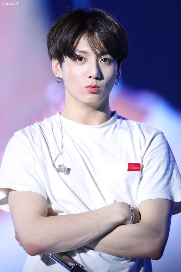 BTS_rapkookie's tweet photo. the best director and the most sexiest man living on earth 🤩😩 y'all meet jeon jungkook 🙈🐰 https://t.co/cJyBR9gp03