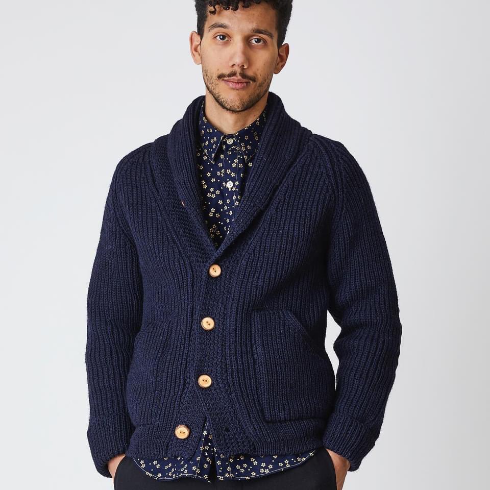 Shop Local Labels tweet media