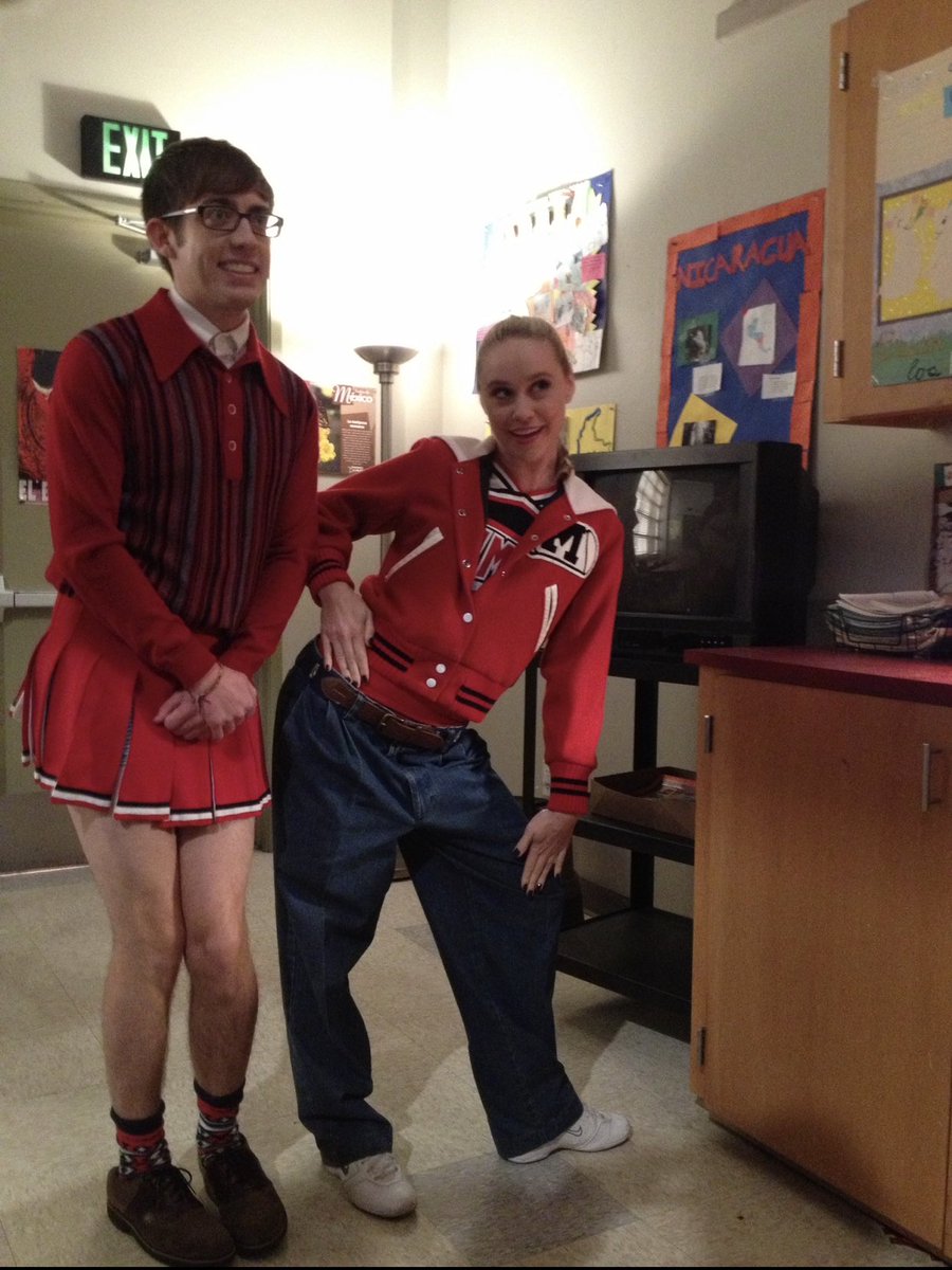 thealexnewell's tweet photo. Things I find... @becbecbobec @druidDUDE https://t.co/acuWXGEjPu