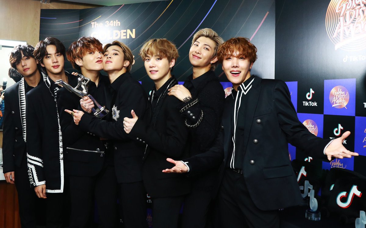 jikookheart's tweet photo. I THINK WE GET IT https://t.co/pmY80Dm53X