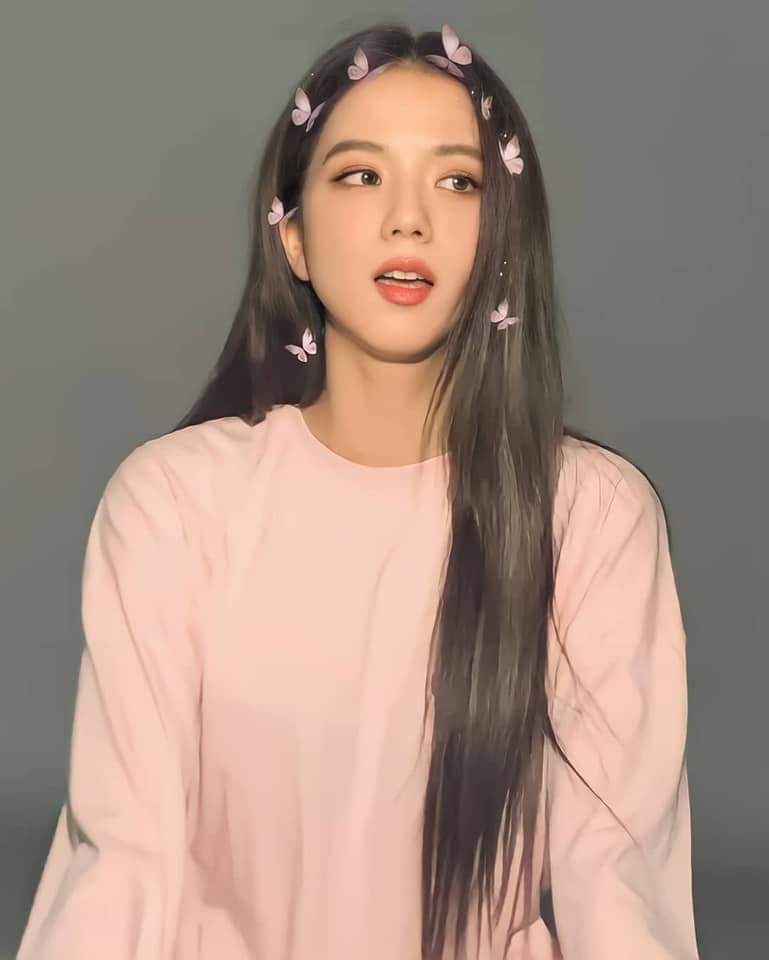 NationBlink's tweet photo. I'd wife her 🥺 https://t.co/5nS6V6XnDu