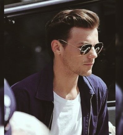 🕶