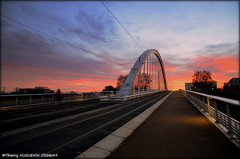 Clichés49 tweet media