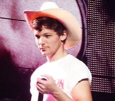 🤠