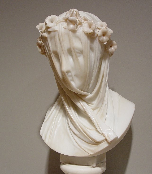 BagnusPiera's tweet photo. Per la #giornatacontrolaviolenzasulledonne condivido due splendide #sculture ottocentesche dei milanesi Giovanni #Strazza (la #Vergine velata) e Raffaele #Monti (la #dama velata). https://t.co/ztN5OH5GkN