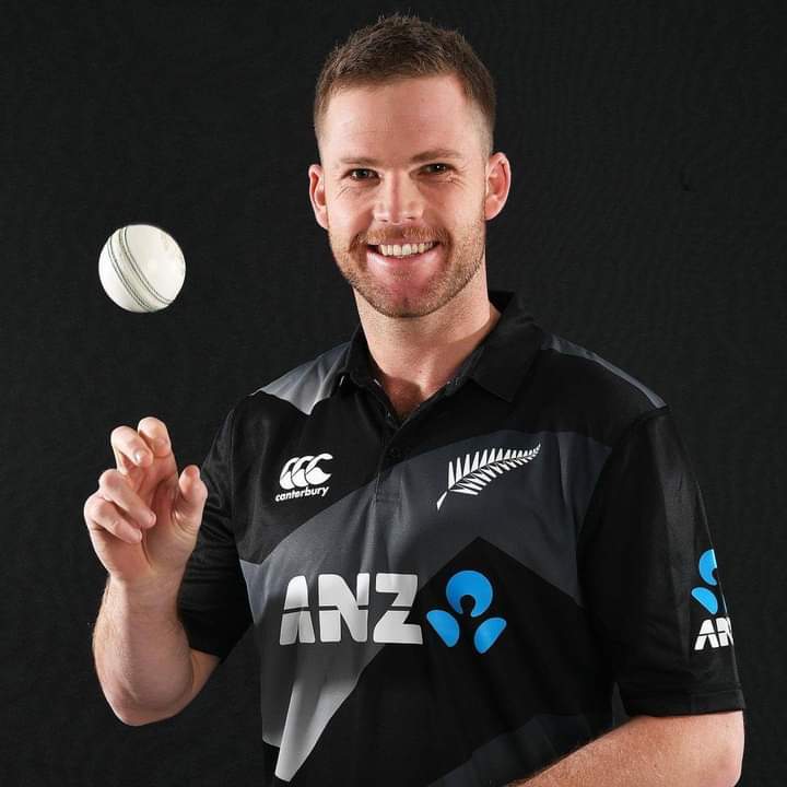 Green_Team92's tweet photo. New Zealand’s new T20I playing kit for the West Indies series 🔥

Rate this jersey on a scale of 😃 to 🤩

📸 Blackcaps
#NZvWI 
#NZAvWI 
#PAKvNZ https://t.co/HPuSGPbv1Z