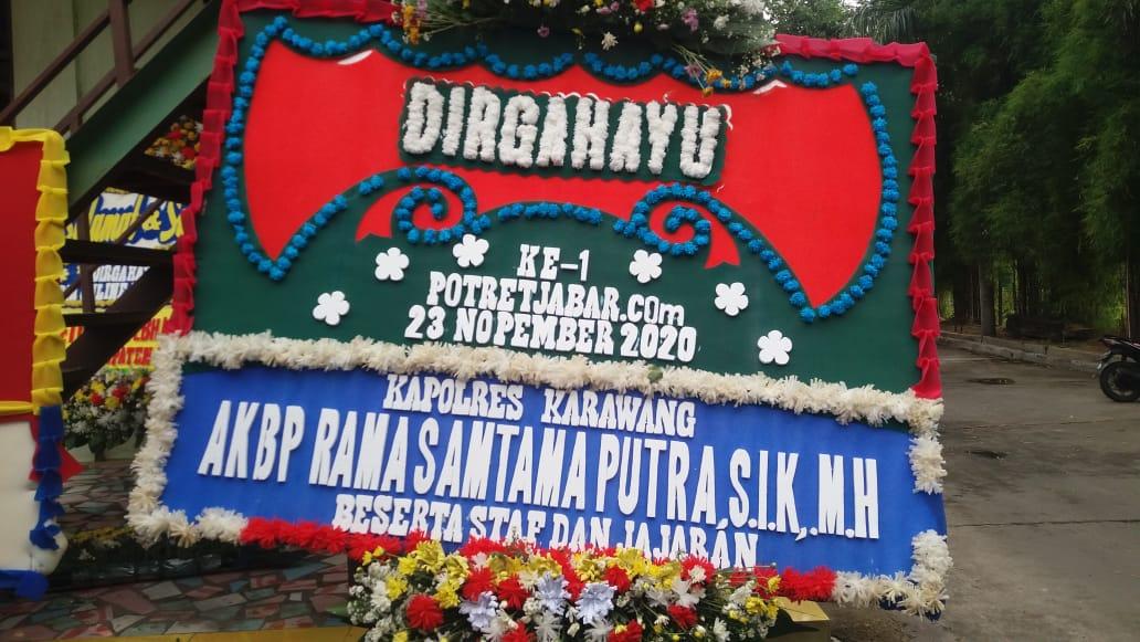 jabarpotret's tweet photo. Terimasih kepada Instansi Pemerintahan, Kepolisian, TNI juga Kejaksaan maupun Swata yang telah membantu wartawan https://t.co/ZJrEC0VsCW dalam menjalankan tugas jurnalistiknya... https://t.co/P32EW3qDVe