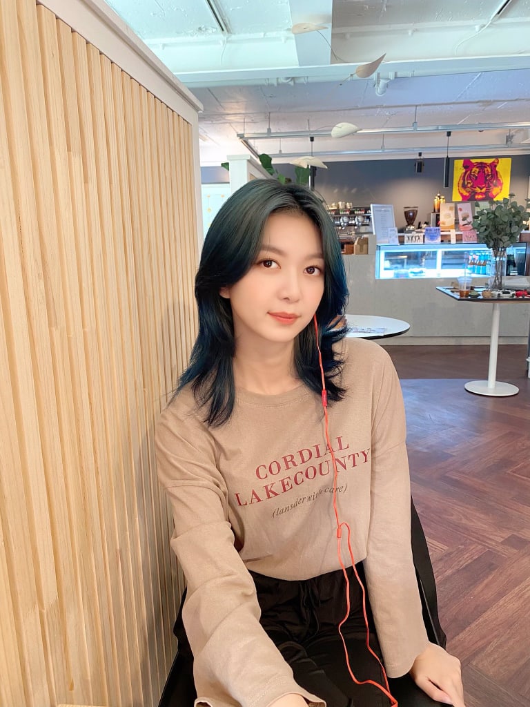 dami_yaaa's tweet photo. хей, ребятки, надеюсь вы прекрасно себя чувствуете 🥺
я вот сижу и завтракаю 👉👈
хорошего дня💓 https://t.co/5zuFpQoXGZ