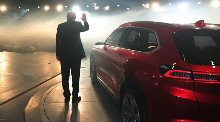 "Yerli ve milli araba" şovuyla çıktıkları yolda vatandaş ikinci el araba bile alamaz duruma geldi... 

2002 Renault Megane 29 bin TL (Dolar 1.40 TL)

2020 Renault Megane 356 bin TL (Dolar 8 TL)

Teşekkürler AKP iktidarı👏

#18YılÖnce