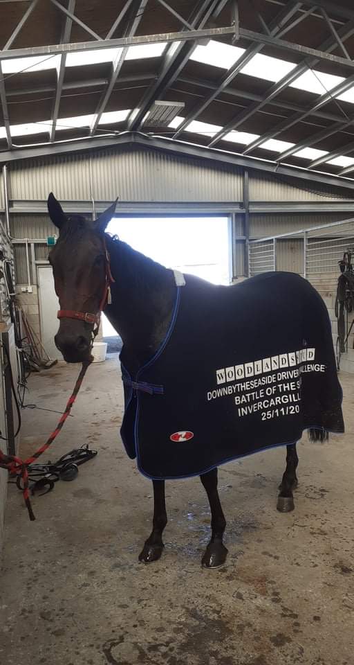 joellecalder's tweet photo. #dontarguewithjody 
#whoneedshopples
#penaltyfree
#enviousinfoal
#greatdayattheoffice https://t.co/5wjiZk5miA