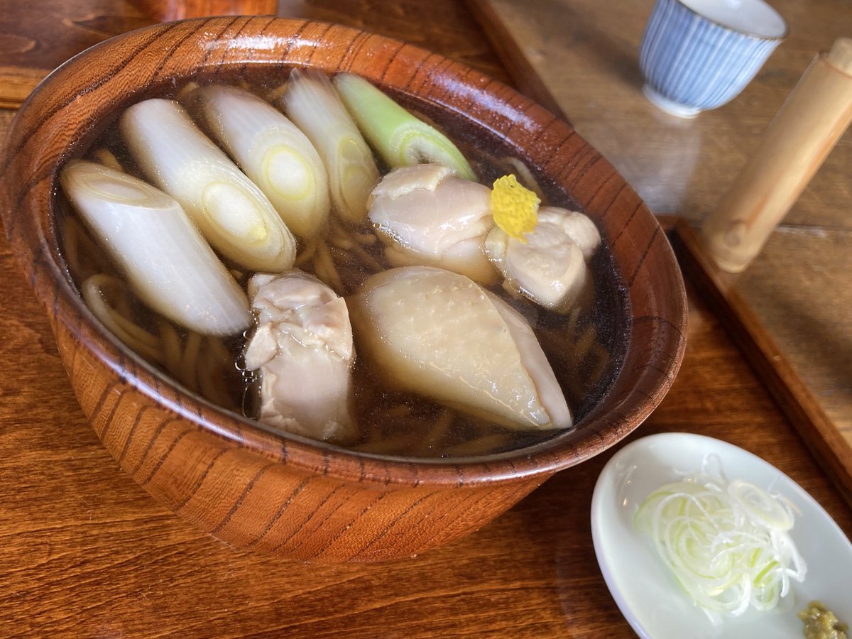 shumi_hatake's tweet photo. はたけ作業の合間に
夫婦で蕎麦ランチ
秋谷バス停の目の前
蕎麦 桶や
美味しい手打ちそばと日本酒が楽しめます
#横須賀 #葉山 #三浦半島 #蕎麦 #桶や #手打ちそば #鳥南蛮そば #そばいなり #okeya
#農業 #趣味 #無農薬 #有機栽培
#whatwelove
#agriculture
https://t.co/J35tUsgjIv https://t.co/e4hFsBLav5