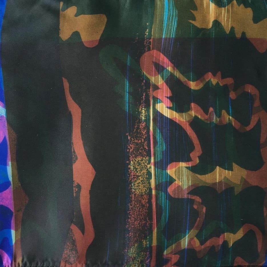 ArtCarousel's tweet photo. More hand dyed silk face masks being made as Christmas presents by Julieta.
#christmas2020 #handmadefacemasks #handdyedsilk https://t.co/4rytwucWn7