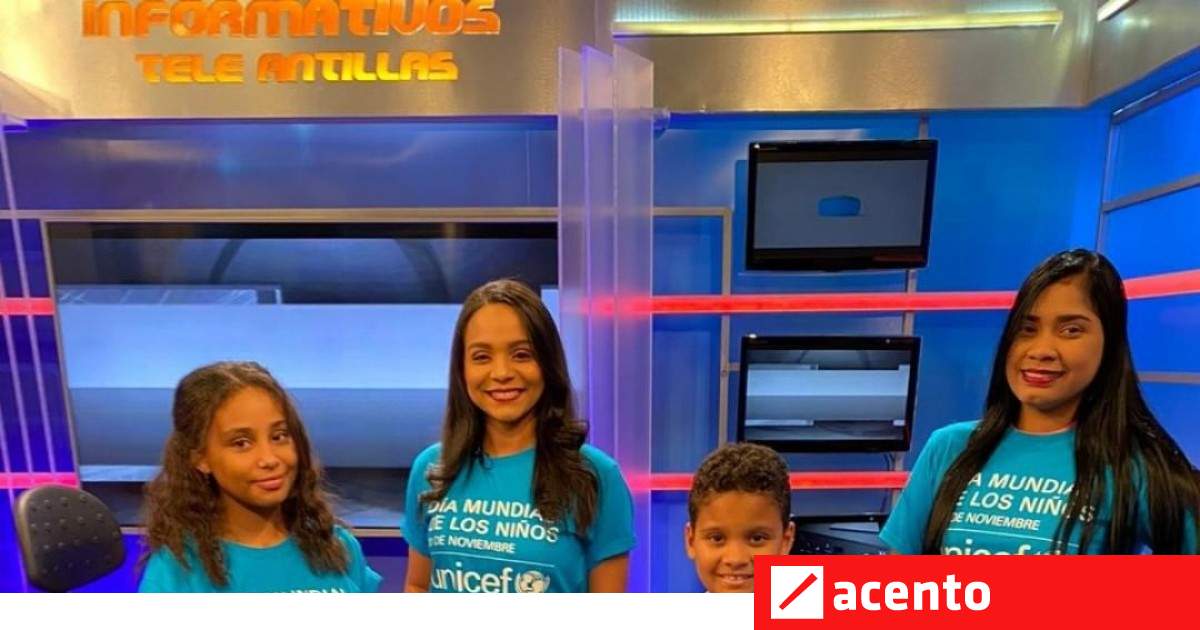 acentodiario's tweet photo. Redes sociales y la televisión apoyan a Unicef vistiendo #DeAzul por la niñez https://t.co/oVfh8hiZhG https://t.co/mbwMmsH05c