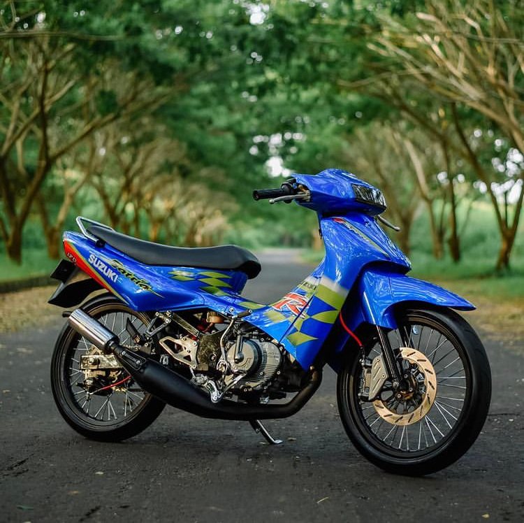 The Bikers Ranger Sur Twitter Suzuki Rgv 120 Siapa Yang Tahu Punya Berhantu Jentera Ni Konpom Takkan Berani Cucuk Belakang Sekali Dia Lock Berkampung Ngko Derr Mencicit Nk Kejar