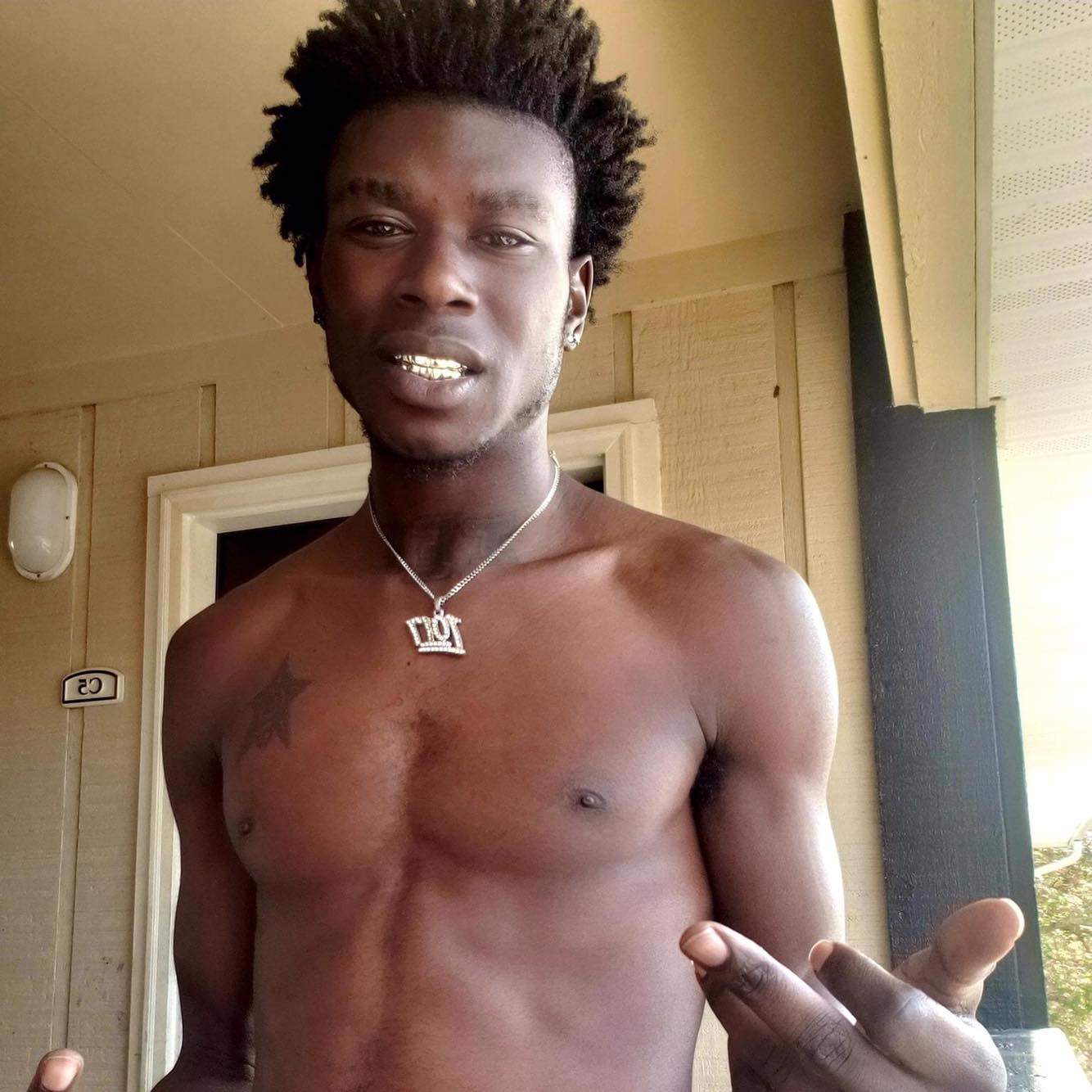 really be fuckin wit #models https://t.co/40f4MA5ahm