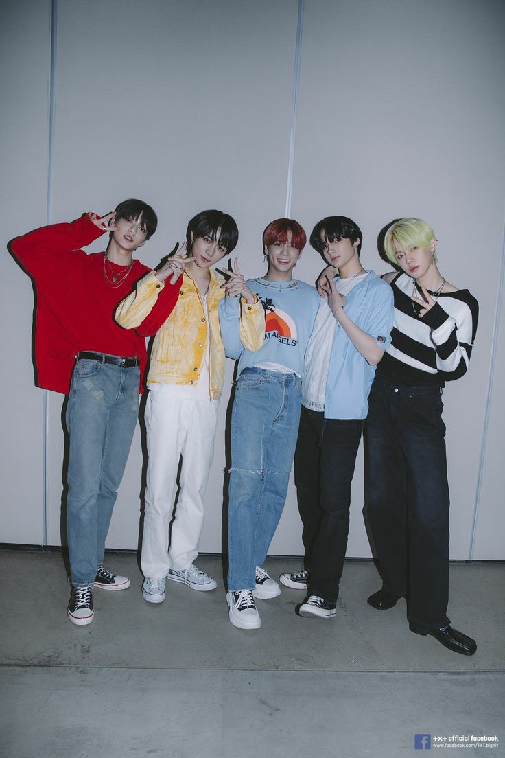 GAYEST KPOP GROUPS #6 TXT 65.52 votes