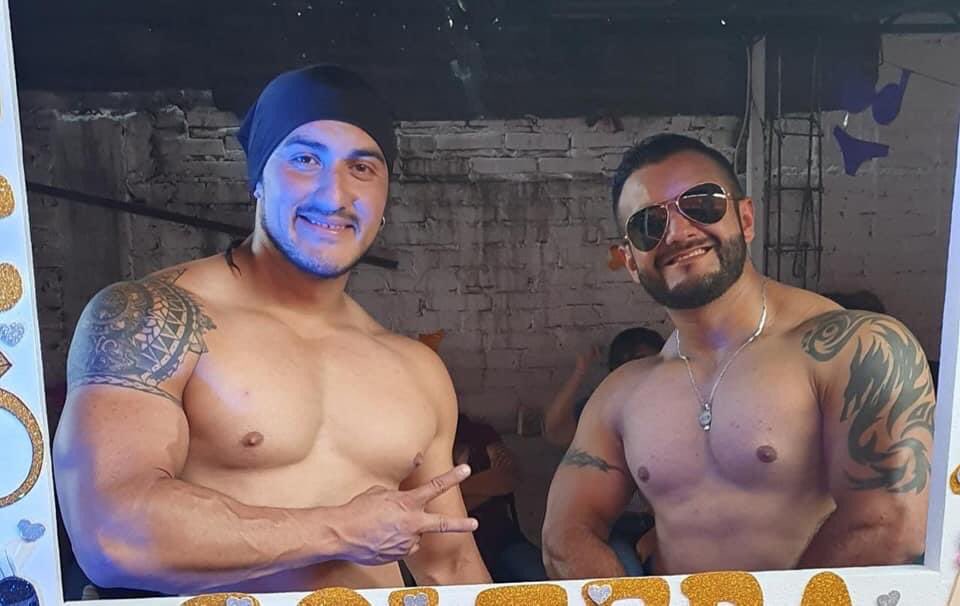 pepestar69's tweet photo. #Sripper #MaleDancer #Male #Dancer #StripperTony #Tony #Tattoo #Tatuaje #Tlaxcala #Hombre #MuscleMan #Muscle #SexyMan  No me gusta su voz me gusta el y su pito https://t.co/Slxkp1PZr6