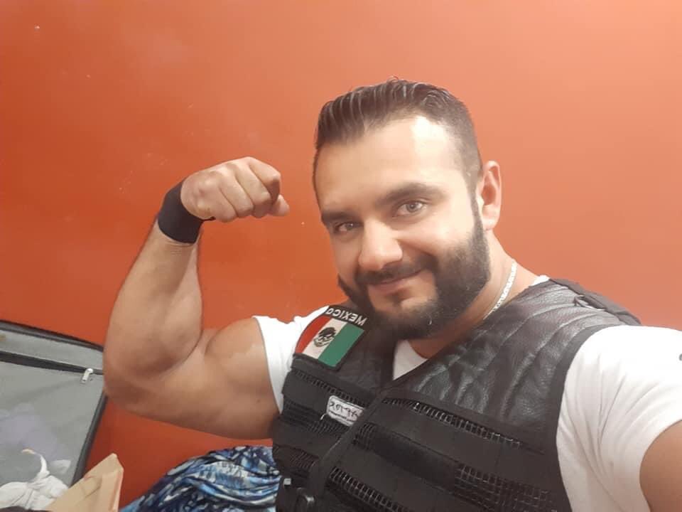 pepestar69's tweet photo. #Sripper #MaleDancer #Male #Dancer #StripperTony #Tony #Tattoo #Tatuaje #Tlaxcala #Hombre #MuscleMan #Muscle #SexyMan  No me gusta su voz me gusta el https://t.co/zIhZDYWwvI