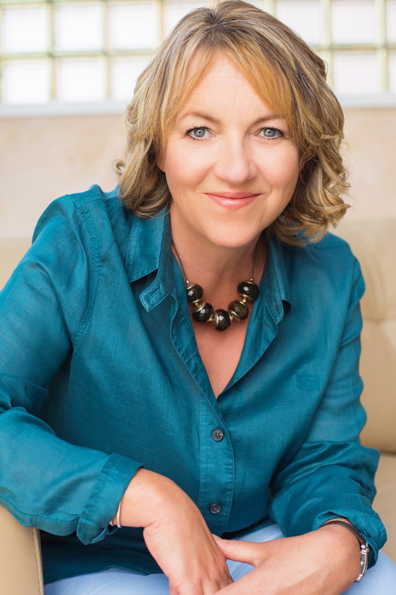 occpsychuk's tweet photo. Our second Keynote for the #DOPConf 2021 will be given by @WorkPsychGroup's Professor @FionaCPatterson with her talk titled 'Better to ask forgiveness than seek permission: Reflections on navigating a career in OP'.

Click here to learn more: https://t.co/HDybctBLF3 https://t.co/K9UWDCoSaX