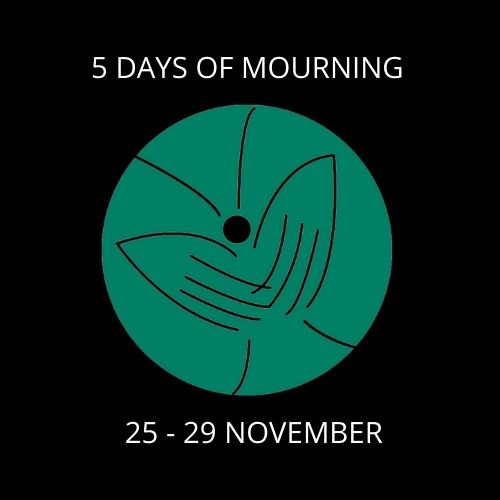 APCC (@apcc_sa) on Twitter photo Today is the start of #5daysofmourning. Recently announced by <a href="/PresidencyZA/">The Presidency 🇿🇦</a>, this initiative is in remembrance of those who have lost their lives to #covid19SA, #femicide & #GBV. Hospices will be supporting this period of mourning.
#16DaysofActivism2020 #EndGBV #HPCASA Today is the start of #5daysofmourning. Recently announced by <a href="/PresidencyZA/">The Presidency 🇿🇦</a>, this initiative is in remembrance of those who have lost their lives to #covid19SA, #femicide & #GBV. Hospices will be supporting this period of mourning.
#16DaysofActivism2020 #EndGBV #HPCASA