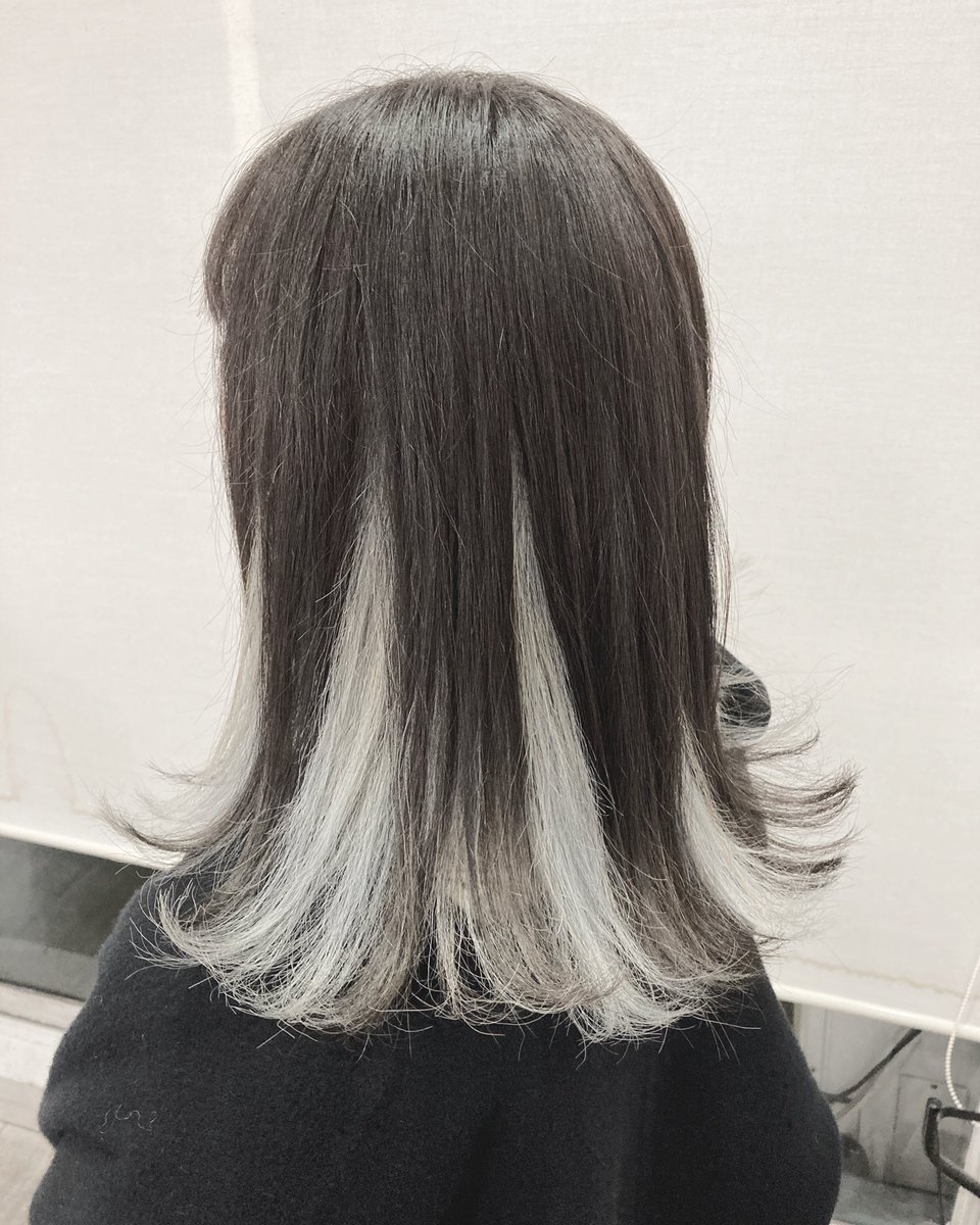 川畑晋也 原宿 美容師 ハイトーンヘアー Sur Twitter ブルージュxインナーホワイトシルバーカラー インナーブリーチ 後に表面ブルージュ インナーホワイトシルバー 場所は原宿竹下通り ご予約はdmまたはリプ ラインにて承りますline Shinya5 原宿 竹下通り 川畑晋也 原宿 美容師 ハイトーンヘアー Sur Twitter ブルージュxインナーホワイトシルバーカラー インナーブリーチ 後に表面ブルージュ インナーホワイトシルバー 場所は原宿竹下通り ご予約はdmまたはリプ ラインにて承りますline Shinya5 原宿 竹下通り