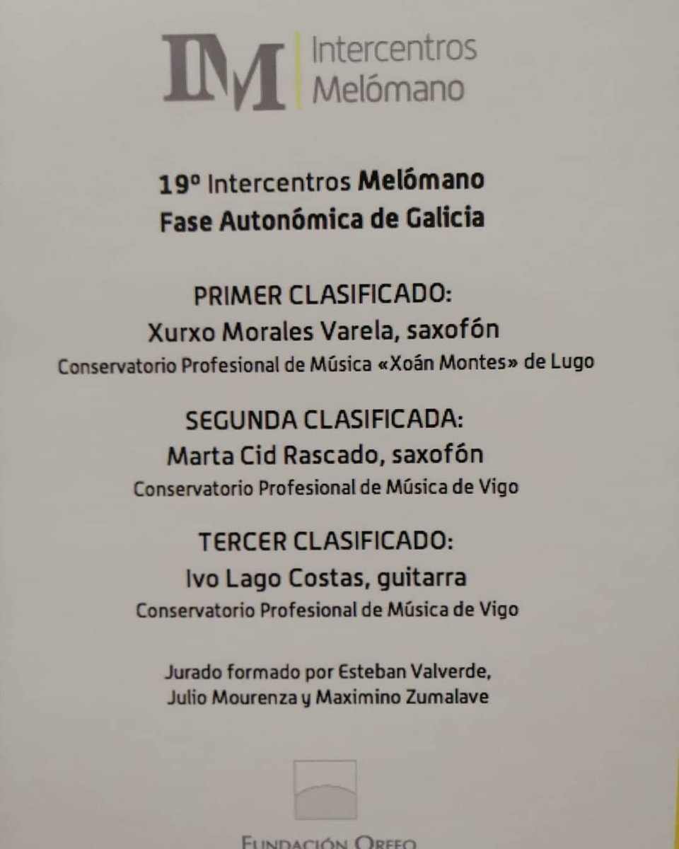 bandabeade's tweet photo. Esta semana felicitamos a dous integrantes da banda:Pablo Blanco,que recibiu mención de honra nos XV premios á excelencia musical Mans futuro 2020 e Marta Cid,segunda clasificada no 19°  intercentros melómano na fase autonómica. Noraboa👏 #bandaescolademúsicadeBeade #bandaBeade https://t.co/Q1hC1oLYTh