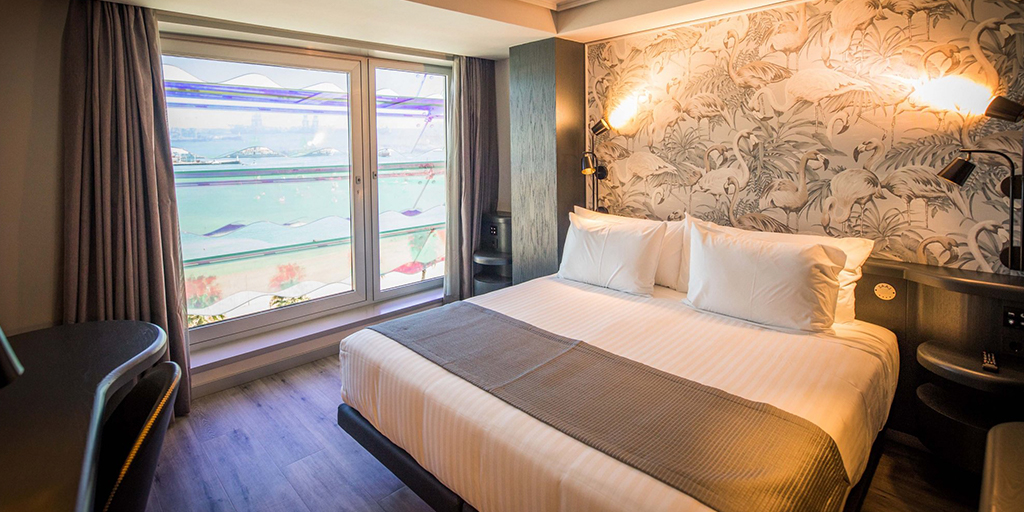 Silken_Hoteles's tweet photo. El interior del @SilkenSaaj Las Palmas te dejará con la boca abierta 🤩. Las vistas desde sus terrazas, también 🏖️. Elige el mejor lugar para vivir la #ExperienciaSilken con #HotelesSilken https://t.co/1hDnDSiDJN