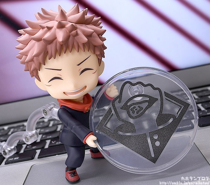 Gojo figure jujutsu kaisen. Funko pop магическая битва. Нендороид магическая битва. Нендороид итадори. Нендроид геншин.