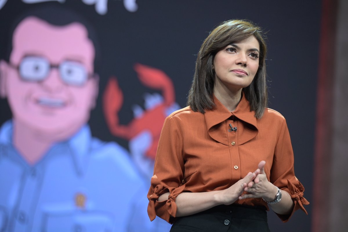 MataNajwa's tweet photo. Selamat malam, selamat datang di #MataNajwa. Saya @NajwaShihab, tuan rumah Mata Najwa. #MataNajwaMenteriTerjaringLobster https://t.co/4YEIcoifuw