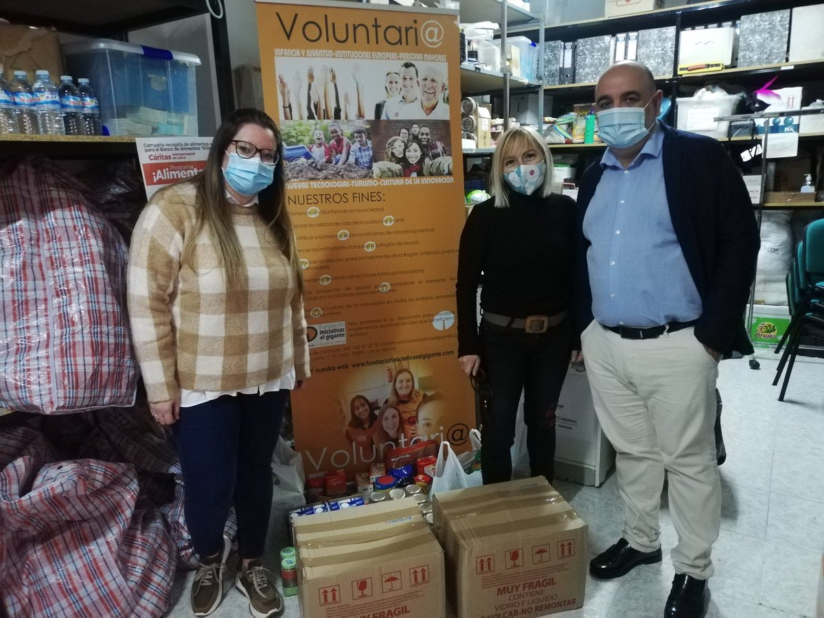 FundacionIEG's tweet photo. Gracias a @GrupOrbitalia y a todo su equipo por la donación de alimentos al #programaalimenta para Cáritas Interparroquial
Ayer nos los trajeron a nuestra oficina!!!!
#lorca
#somosfundacion https://t.co/prO8IKzfRi