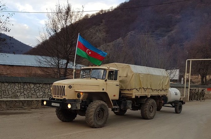 anadoluagency's tweet image. #PhotoFeature | Azerbaijani army enters #Kalbajar region, which has been under occupation for 27 years