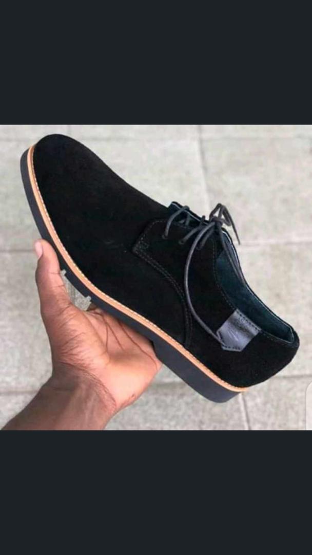 Localshoes_plug's tweet image. I make local shoes 
Cool 150, 160 cedis 
Nationwide delivery 
Kindly rt my hustle gimme if you seeing this 🙏🙏

#RetainAkufoAddo
#AkufoAddoIsCorrupt 
#JohnMahamaDelivers