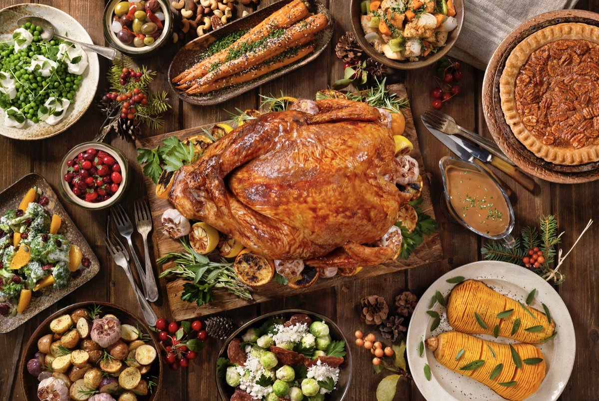 On Nov2️⃣6️⃣ some serve turkey, beans, stuffing and gravy 🍴🍗🌽🍷 -> we‘ll serve #AI #MTP #IoT #AM #Edge and lots of #digitaltwins to assure a great feast! Wanna join our #SPSdialog? You can register via 👉🏼sie.ag/35ijUy2👈🏼 <a href="/siemensindustry/">Siemens Industry</a> 
#HappyThanksgiving