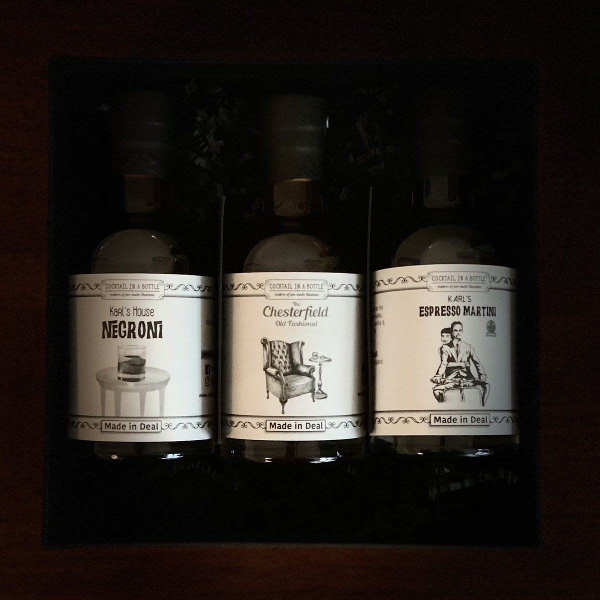 cocktailinabot1's tweet photo. Seasonal Kentish cocktail gift sets available from main shop via https://t.co/NYFnqp0bzE @eatdrinkkent @ProducedinKent @Deal_Town @kentlife @NeilStuke @Deal_Web https://t.co/tCNifpeifA