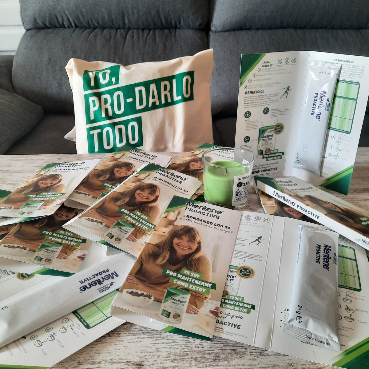 EmbajadoraE's tweet photo. Gracias a @sampleo llevo unos dias probando #MeriteneProactive , con calcio, vitamina D , proteínas...para ayudar a complementar mi desayuno, añadir dos cacitos a , leche , café, batidos, yogures... #EmbajadoraProactive #Proactive #MeriteneProactive https://t.co/kv0rkvFMR0